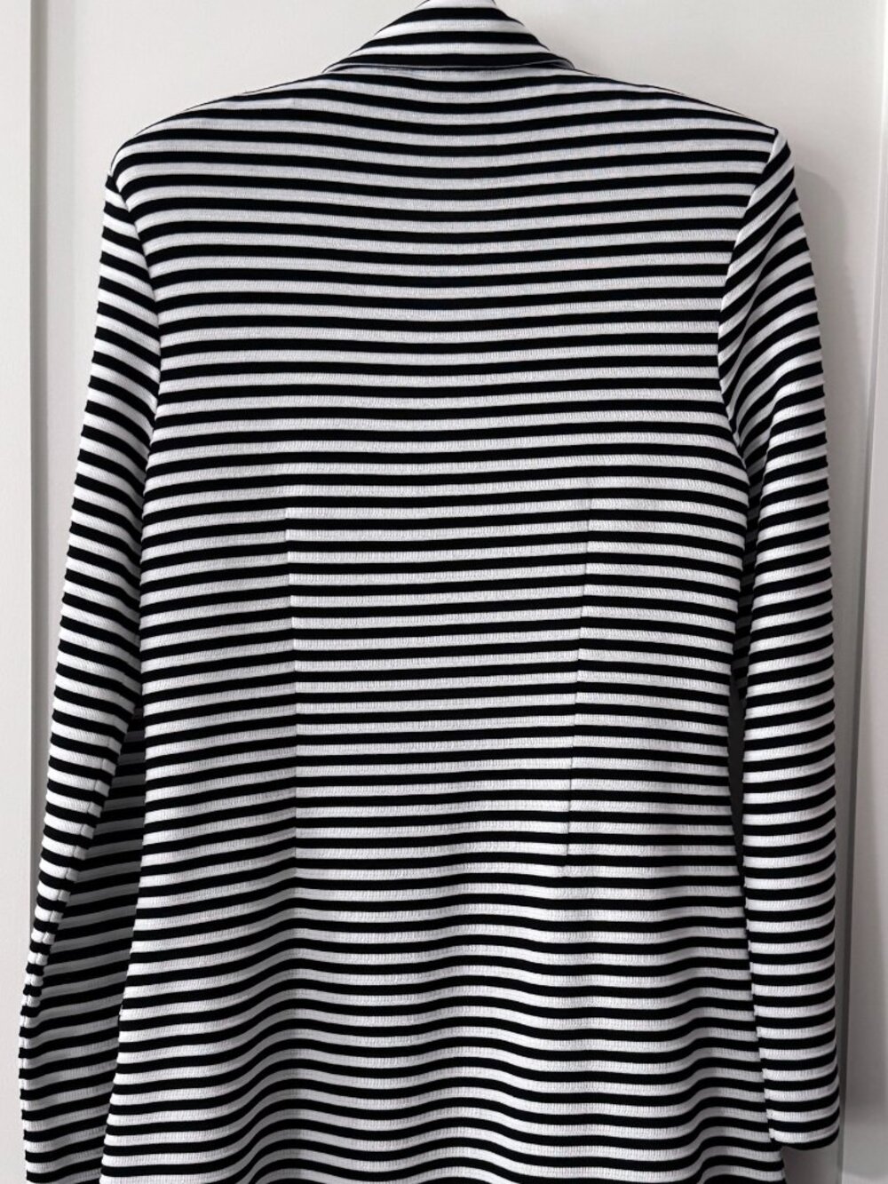 Misook Vintage Striped Black & White Knit Long Blazer, New without Tags, Size:XS - Picture 4 of 6